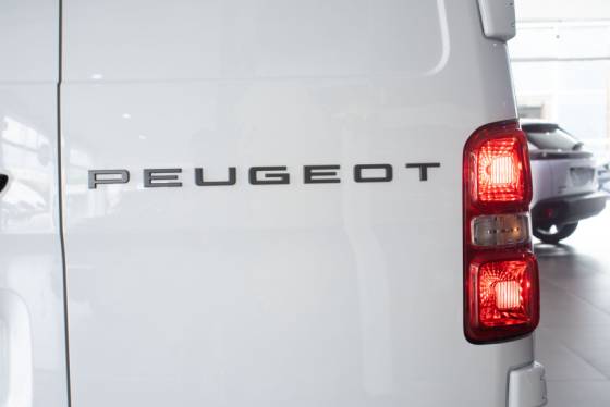 PEUGEOT EXPERT 2.2 TURBO DIESEL CARGO MANUAL PEUGEOT EXPERT 2.2 TURBO DIESEL CARGO MANUAL